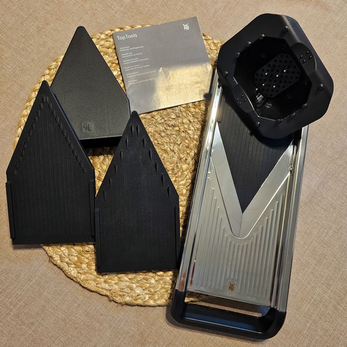 Чисто ново висококачествено ренде WMF