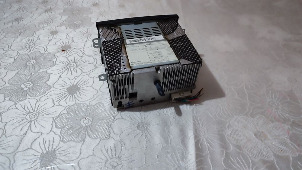 Спарк магнитафон сотилади