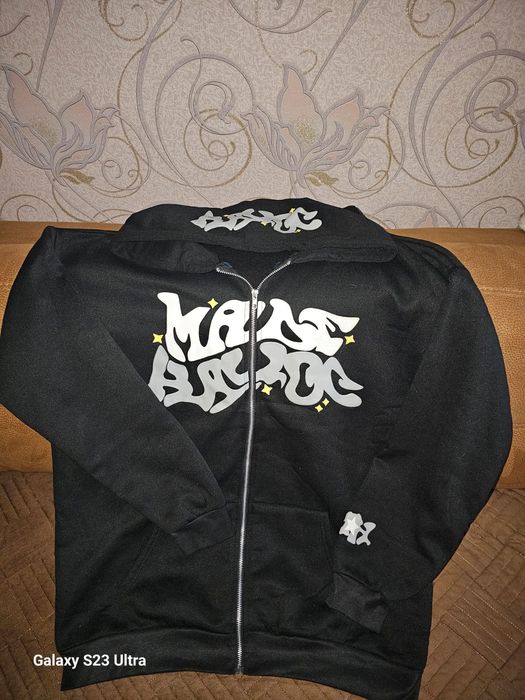 на продаже Made Havoc Graphic Zip Up Hoodie