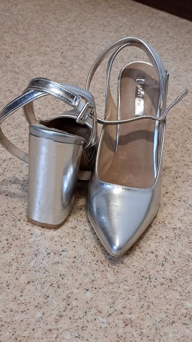 Продам Туфли в хорошем состоянии