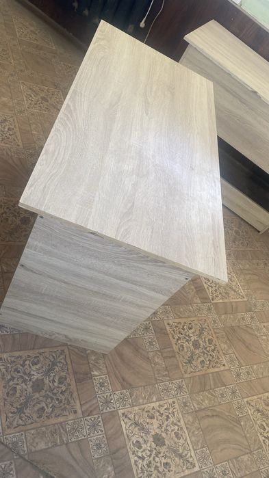 2 ta odamli stollar sotiladi, holati yaxshi kam ishlatilgan