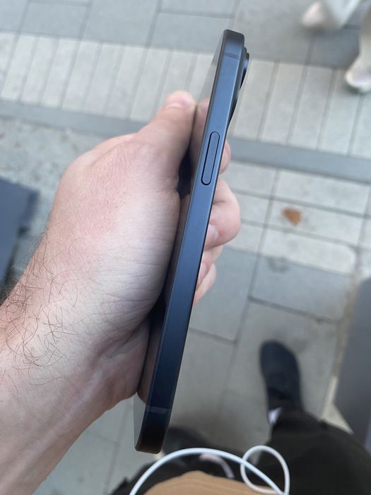 iPhone 15 128 новый