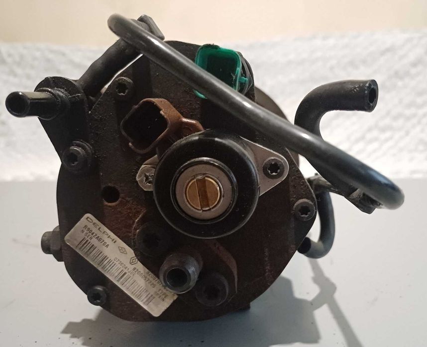 Дюзи, помпа, полуоски, съединител, алтернатор,стратер - Дачиа  1.5 dci