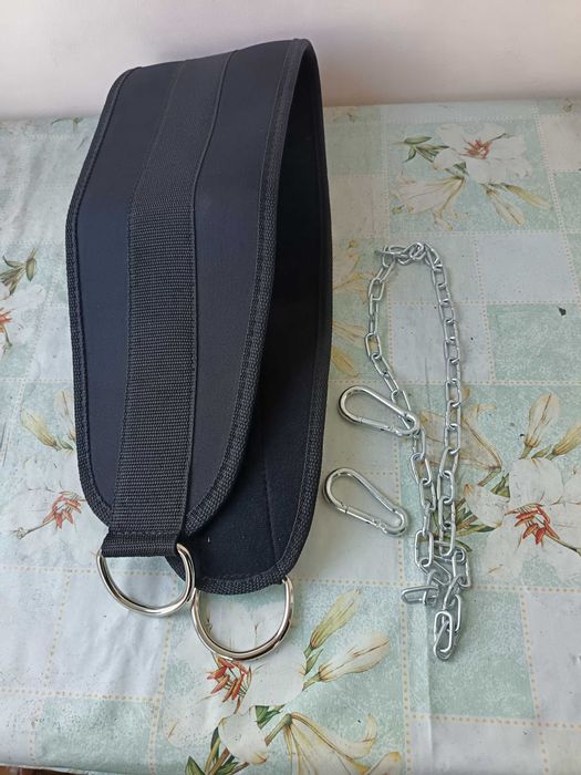 Продавам нов колан за тежести