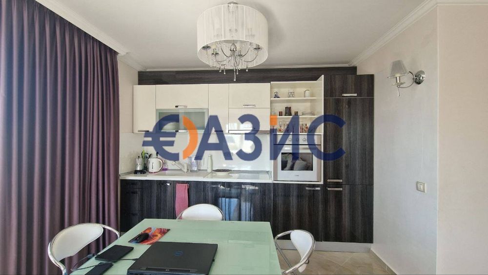 Апартамент с 2 спални, 3 ет., "Вила Флоренция", Свети Влас, България,