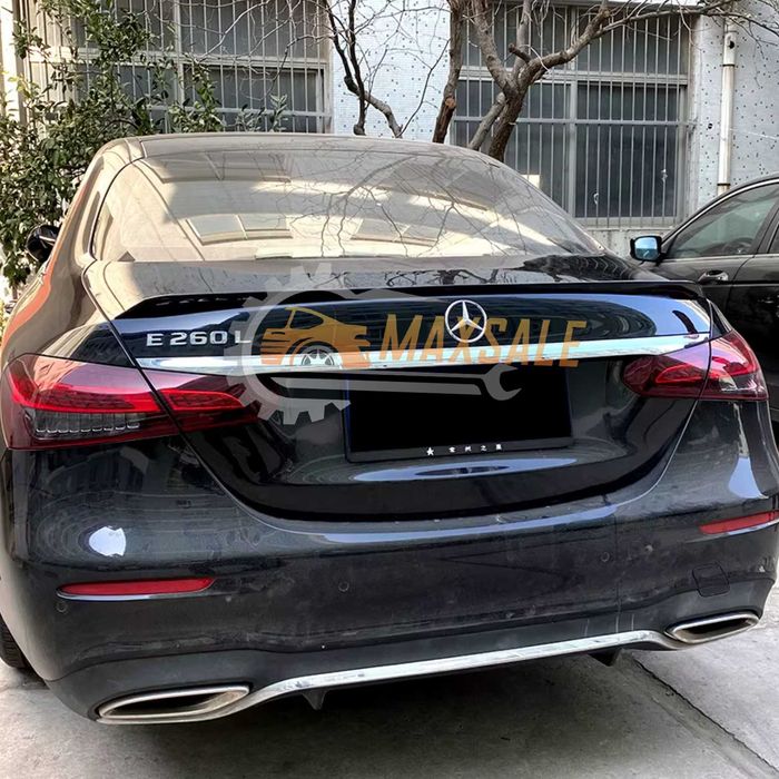 Лип за W213 спойлер  C63S style на Mercedes E class седан спорт