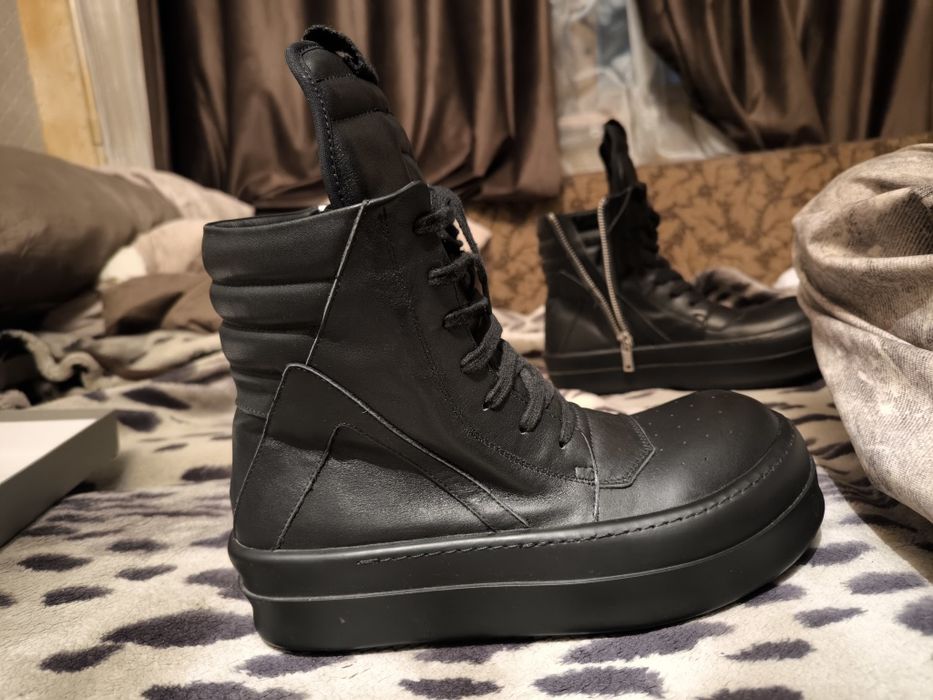 Geobasket mega bumper Rick Owens
