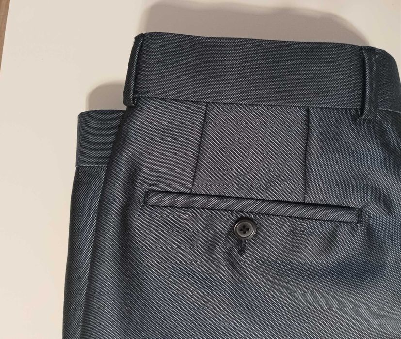 Мъжки костюм Alexander Alesi, р-р 40R/50