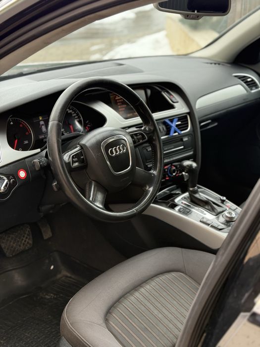 Audi A4 B8 2.0 d Automat 2010