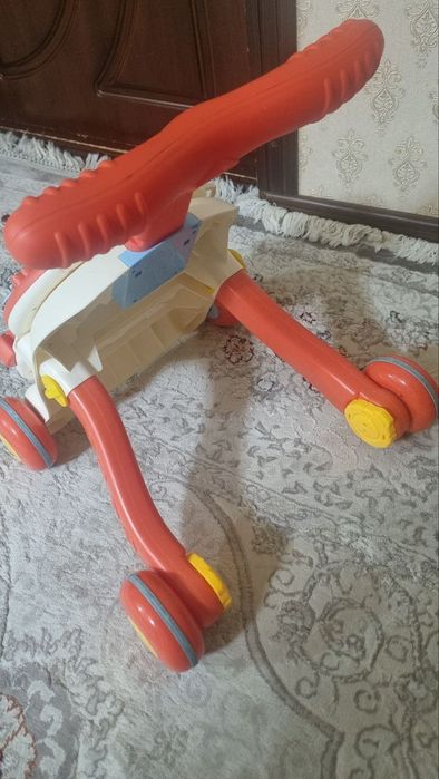 Продам детский ходунки срочно