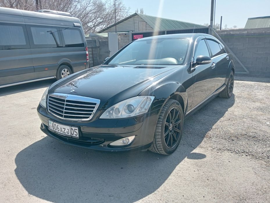 Мерседес S500 в отличном состоянии