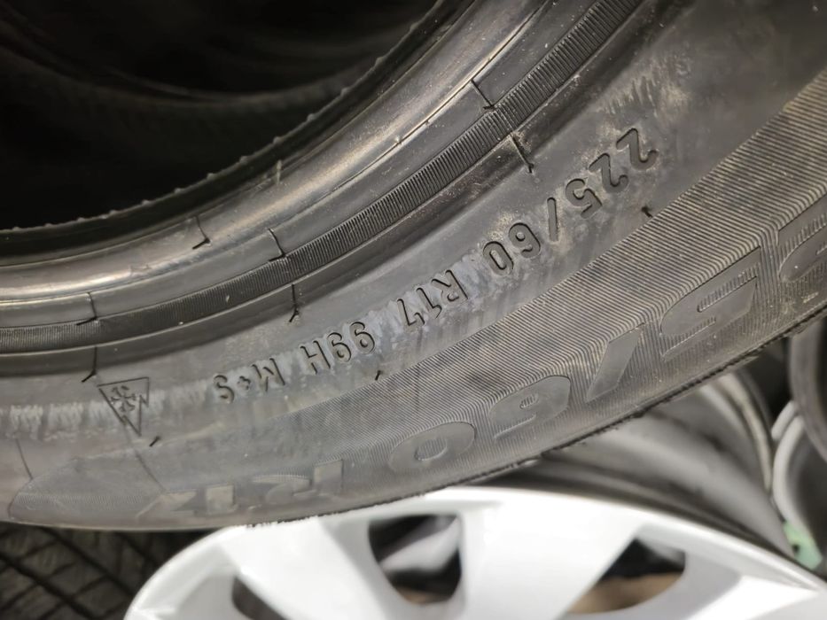 4 anvelope iarna noi Pirelli 225 60 17