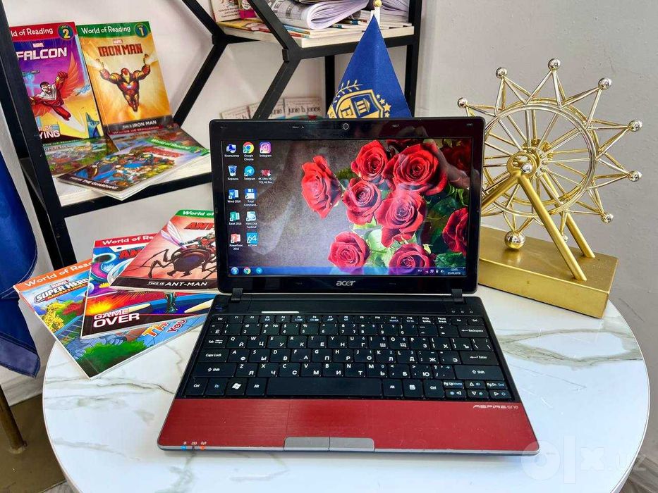 Acer Aspire One go'zal va ixcham netbuk skidka narxlarda sotiladi!
