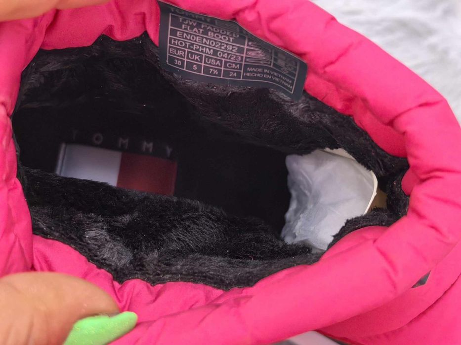 Tommy Hilfiger jeans оригинални дамски апрески 38 номер