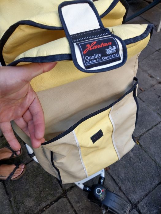 Масивна немска бебешка количка Hartan