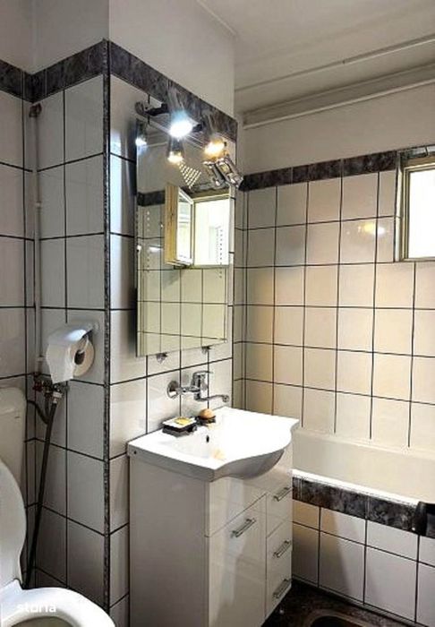 Garsonieră de închiriat Calarasilor – Matei Basarab Loc de parcare