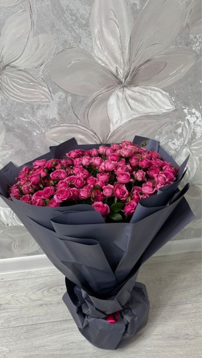кустовые розы,свежие