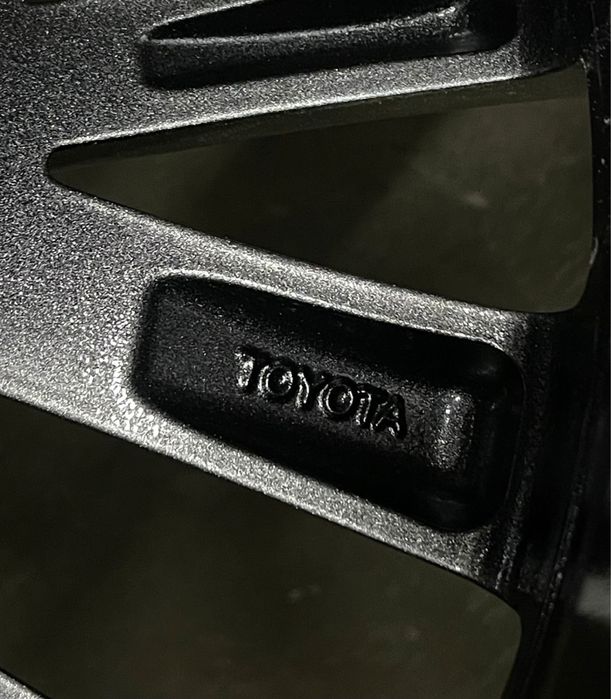 Диски Оригинал от Камри 55 графит