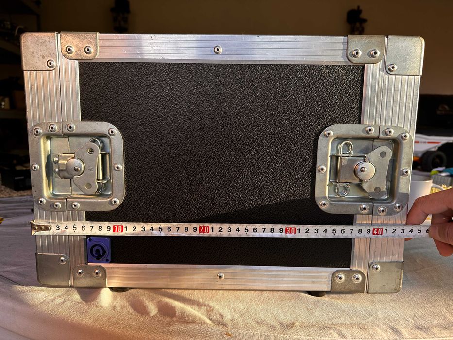 Здрав поръчков КЕЙС