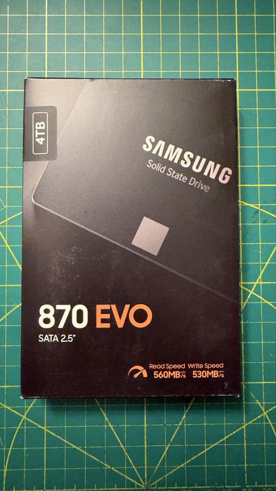 SSD Samsung Evo 4Tb, nou, sigilat