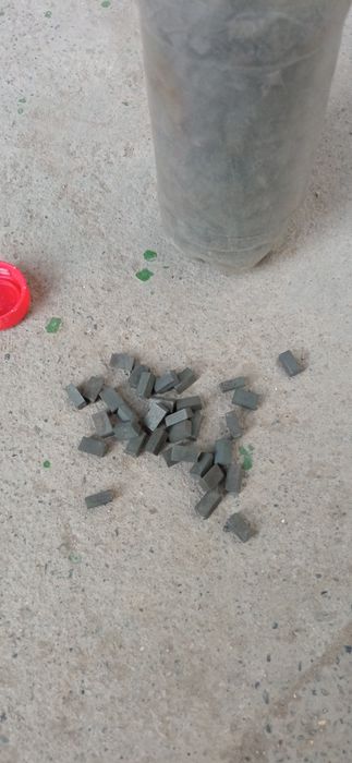 Продам победитовые напаики