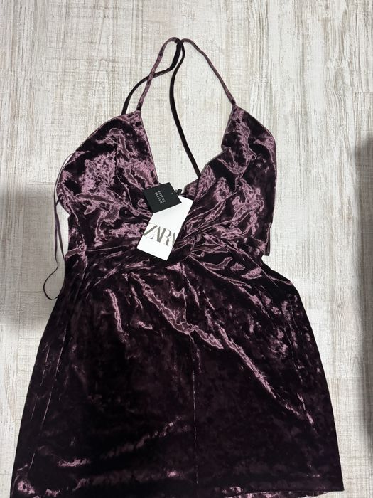 Нова рокля Zara с етикет