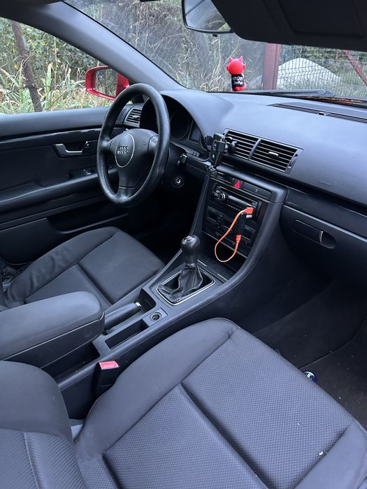 AUDI A4 0 — imagine 4