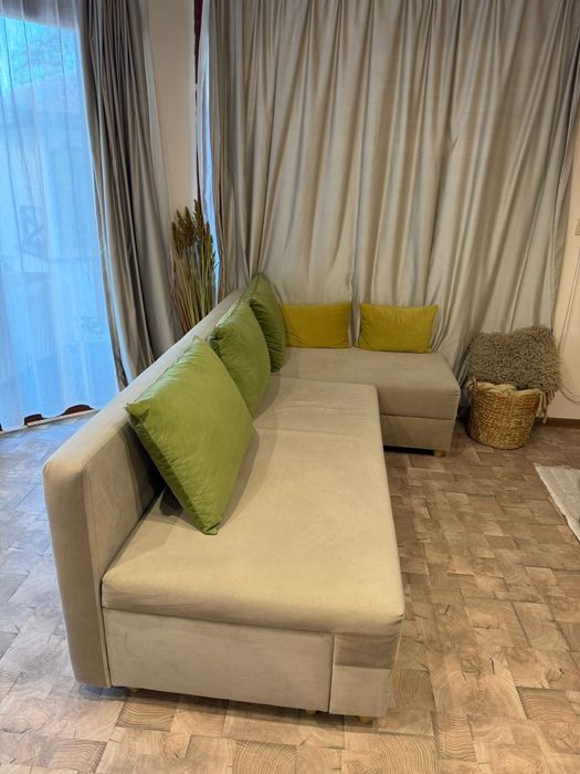 Разтегателен диван