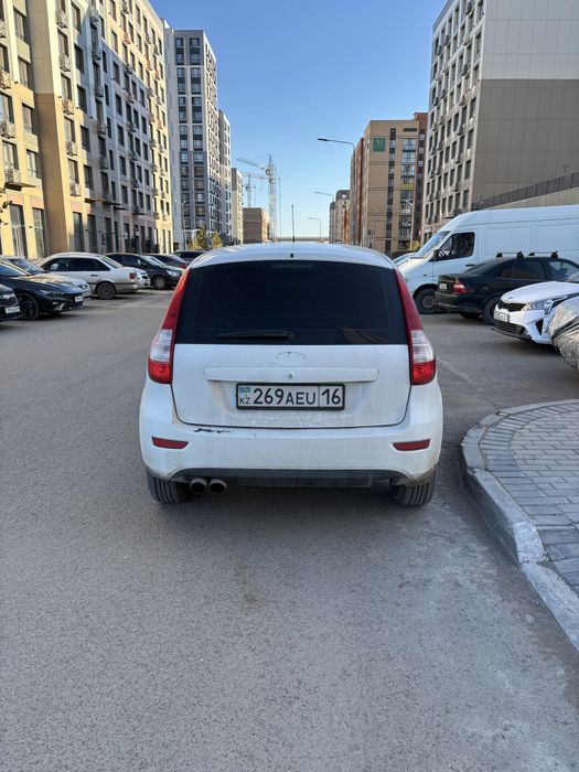 Продам ЛАДА КАЛИНА 2 тросовая коробка