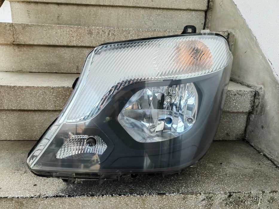 Фар Mercedes Sprinter 2013-18г. Ляв / Фар Мерцедес Спринтер Оригинален