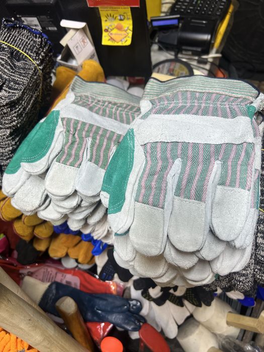 Перчатки сварочные.Перчатки рабочие.