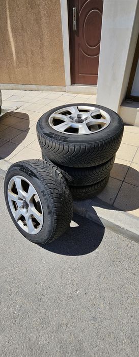 Джанти Audi със зимни гуми 205/60/R16