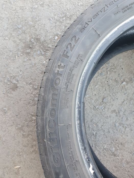 Шины летние 215/50/17