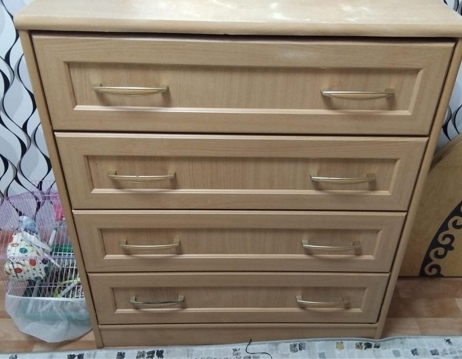 Продается Комод