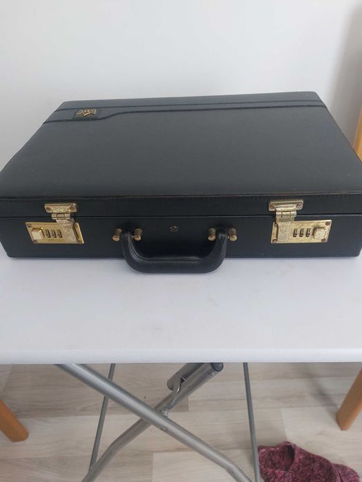 Прибори за хранене Солинген  позлатени с 24к. златно покритие със серт