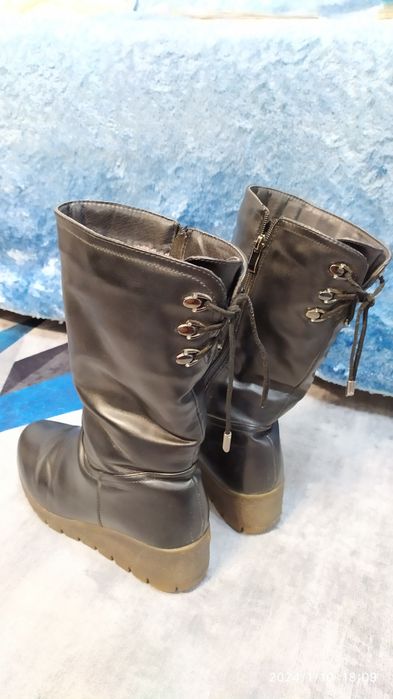 Сапоги женские б/у