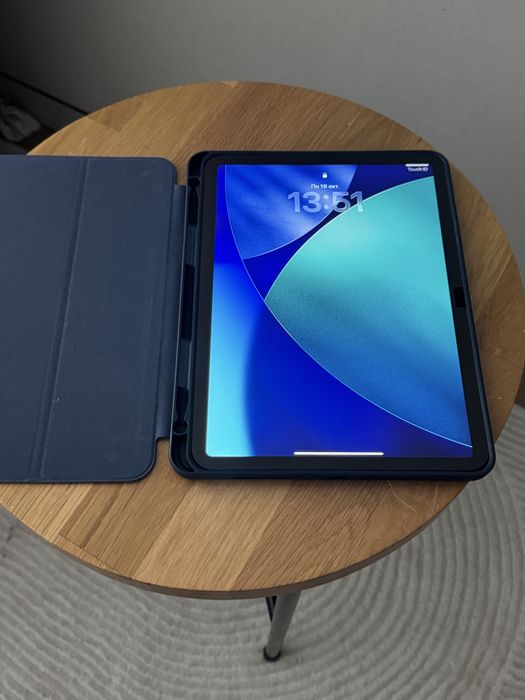 iPad Air 11 (M4, 256 gb) 2026 продам