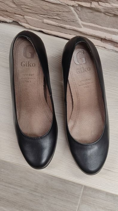 Дамски обувки естествена кожа