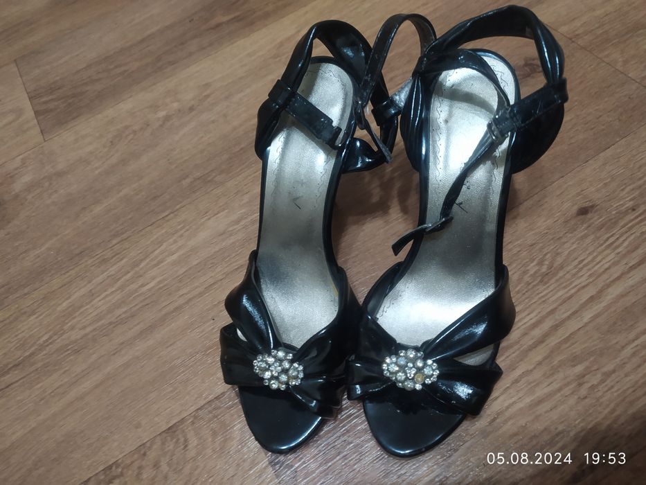 Босоножки размер 34