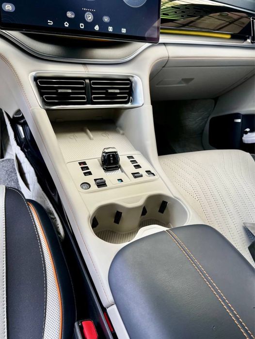 Силикновая накладка на панель управления BYD CHAMPION