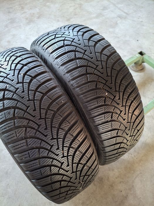 2 Anvelopele de iarnă 205 55 r16 Goodyear