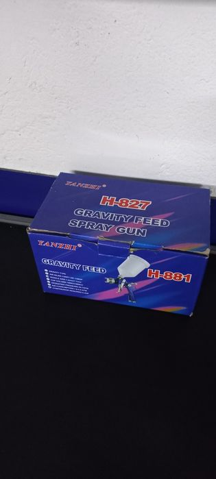 Ударен пистолет и бояджийски пистолет