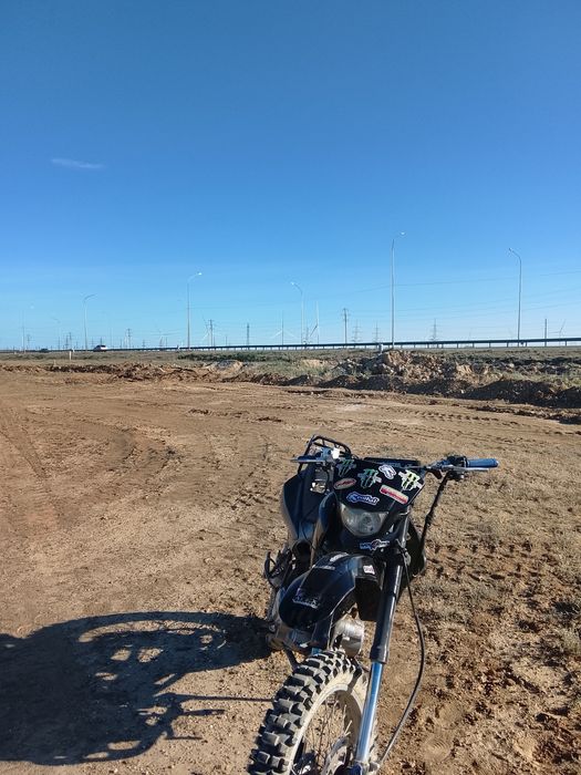 Продам мотоцикл рейсер 250куб