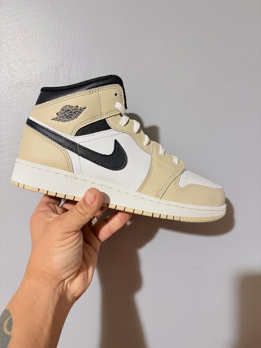 Nike Air Jordan 1 Mid