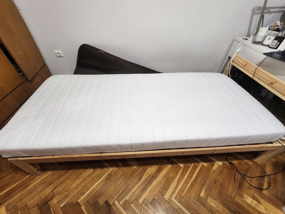 Легло и матрак 80х200