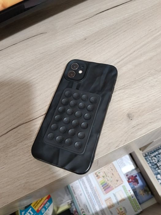 Айфон 11 продам,в хорошем состоянии