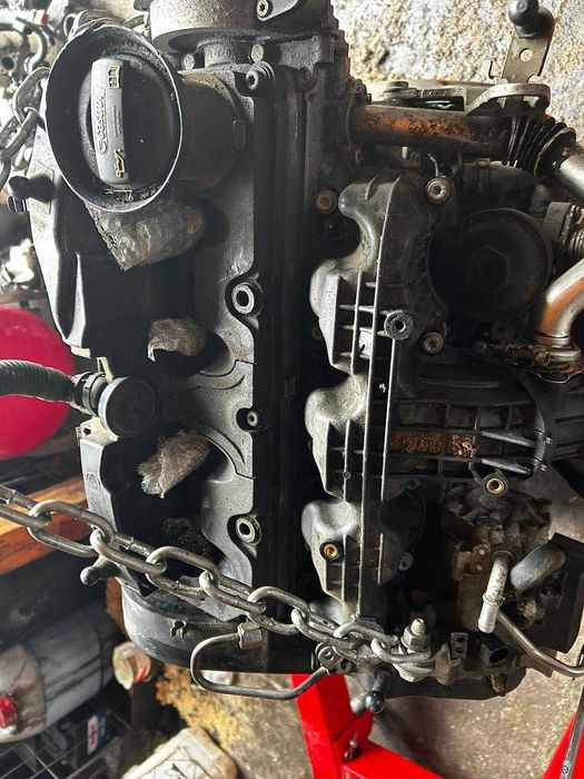 Motor complet fara anexe Skoda Octavia 2 2011 1.6 tdi CAYC
