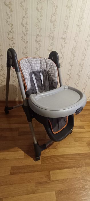 Детский стульчик для кормления. Graco