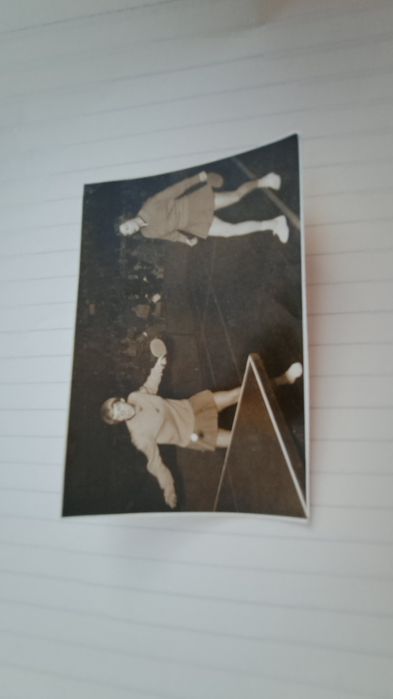 2  Fotografii Vintage " Tenis( semnaturi Olografice)