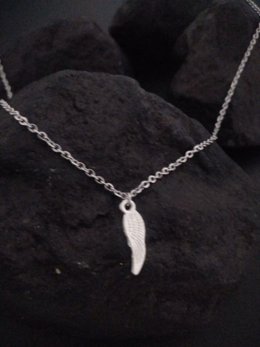 Vând  lănțișoare